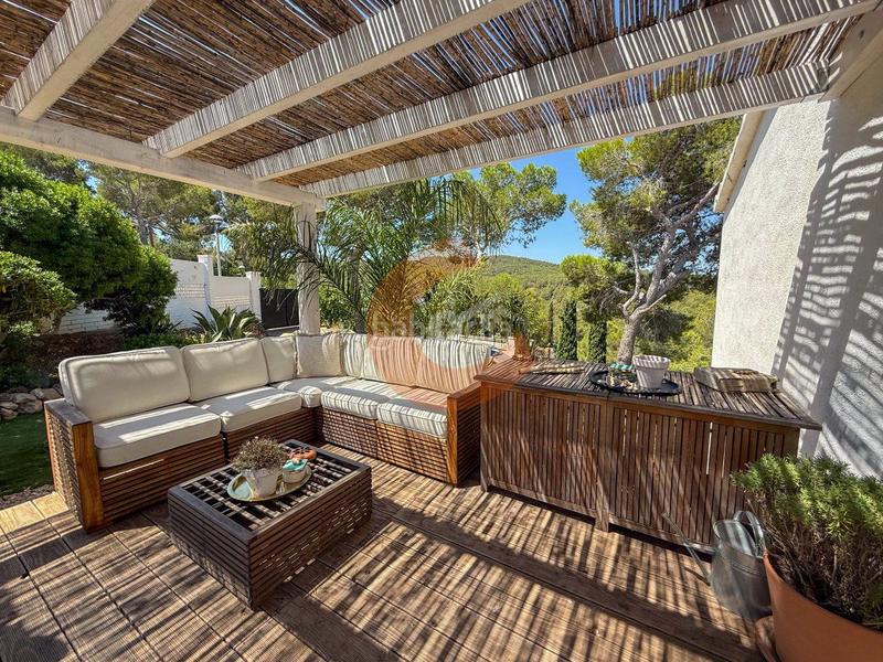 Foto 0c806423-70b4-4e0d-bf68-f3afdc5a36a6. Casa  en venta en la miralba, 3 dormitorios. en Bisbal del Penedès (La)