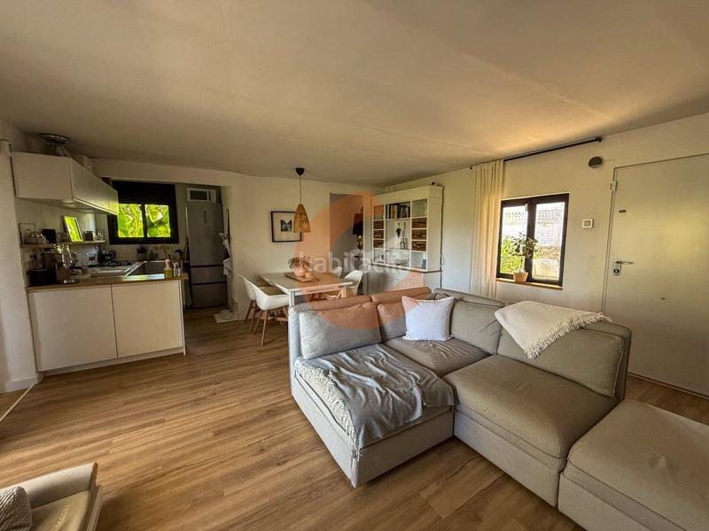 Foto 201d8857-a9e6-4f4a-af99-4a6cbc59a895. Casa  en venta en la miralba, 3 dormitorios. en Bisbal del Penedès (La)