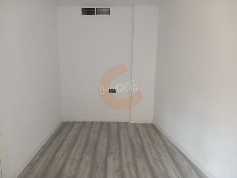 Foto 02e87d69-a77d-4aa0-b4ad-15b0db01c9e1. Piso  en venta en centro, 4 dormitorios. en Centre Vendrell (El)