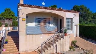 Casa  Espanya. Casa en venta en el mirador del penedès, 3 dormitorios.