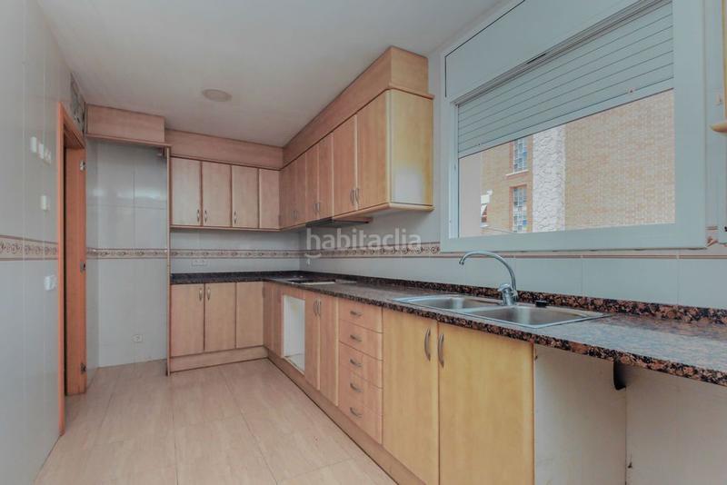 Foto 50f1ea85-8511-4915-9ebf-8284e93bf86c. Casa con riscaldamento parcheggio piscina in Cunit residencial Cunit