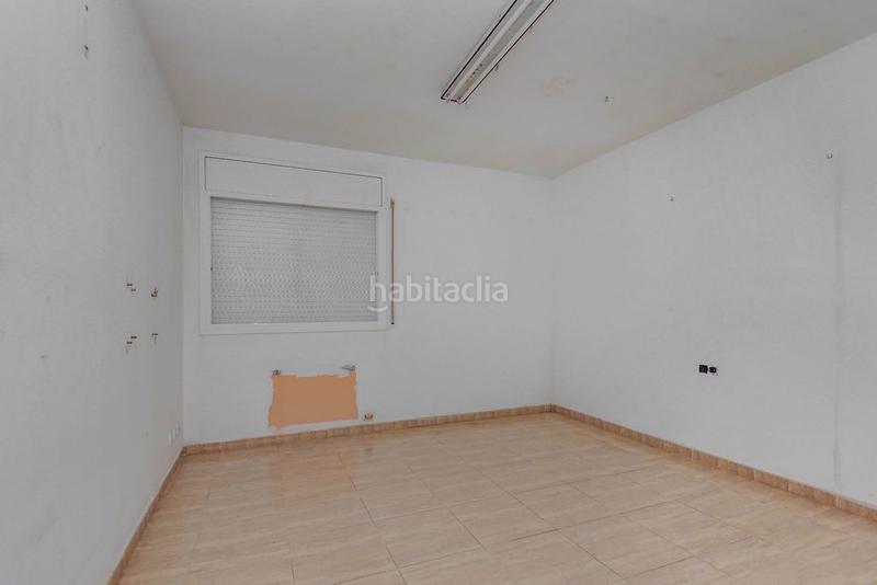 Foto acb10eea-efeb-46a1-9fdc-02fab097e791. Casa con riscaldamento parcheggio piscina in Cunit residencial Cunit