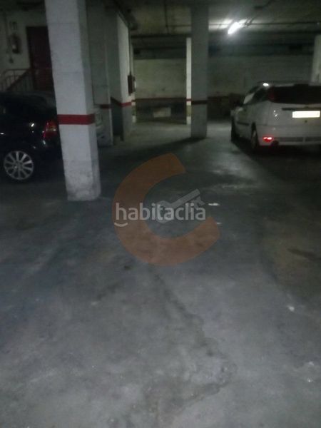Foto ad233a6a-f780-4a97-9f6c-9baa831a936e. Posto auto in Centre Vendrell (El)