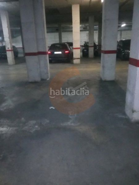 Foto b352d664-6100-4dc0-b0e5-6ef5b567278a. Posto auto in Centre Vendrell (El)