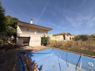 Casa a Bisbal del Penedès (La). Casa en venta en can gordey, 3 dormitorios.