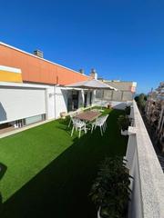 tic a Platja de Llevant. Moderno tico duplex  de 4 dormitorios en centro de salou