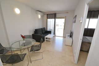 Affitto Piccolo appartamento  Josep carner. Apartamento atico disponible desde ahora hasta finales mayo 2027