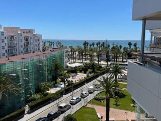 Apartament  Rodriguez pomatta. Oportunidad inversión gran piso para reformar, primera linea mar