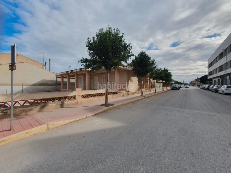 Foto ead8adc4-2759-4c50-8cc3-d25f064680dd. Chalet in calle santa águeda 40 in Catral