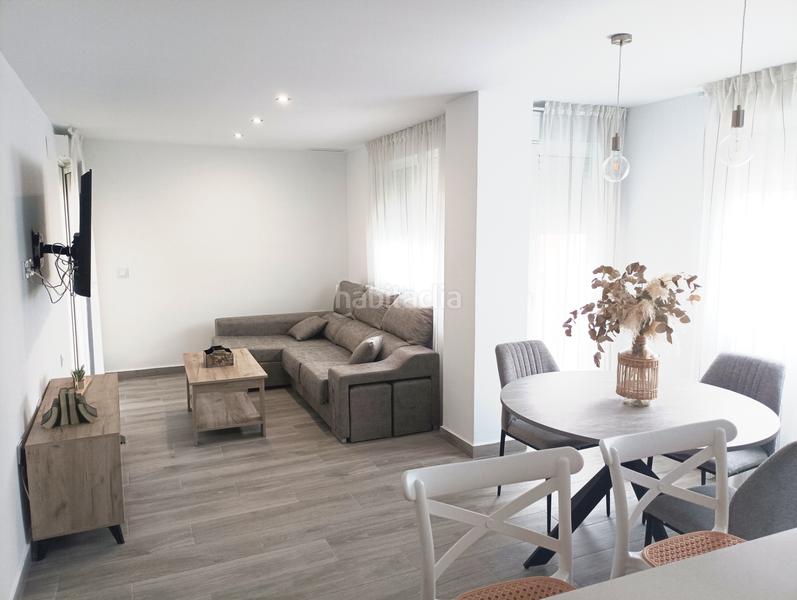 Foto ac671605-dc10-42b9-b95a-2619b5b4add9. Flat with heating in Catral