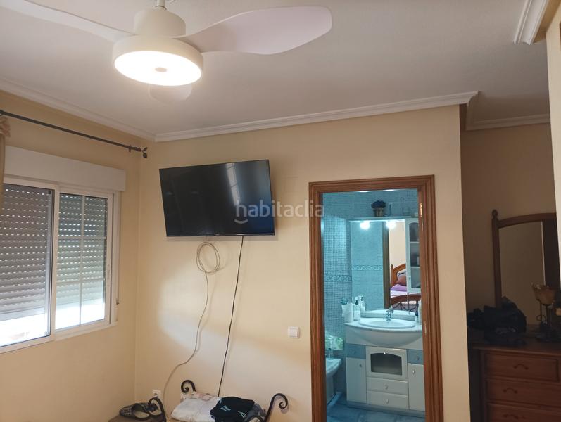 Foto 1437f1e1-7e78-4449-b09f-0ce9641c5215. Reihenhaus mit kamin heizung parking in Catral