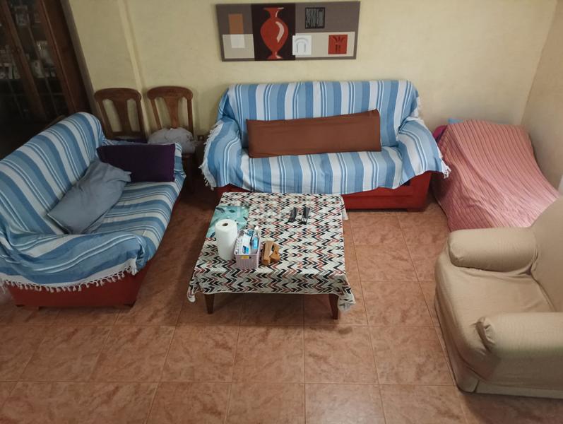 Foto 7bc472b9-1b0a-48b8-a4e8-e7f2b264a190. Reihenhaus mit kamin heizung parking in Catral