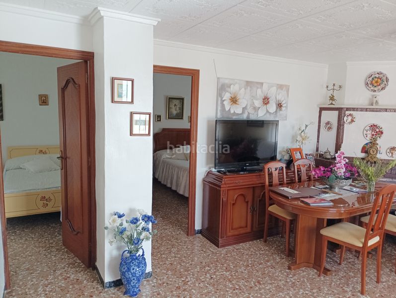 Foto 13939ead-dc29-4e2b-8552-f47f28f5850e. Masia amb xemeneia calefacció aparcament piscina a Albatera