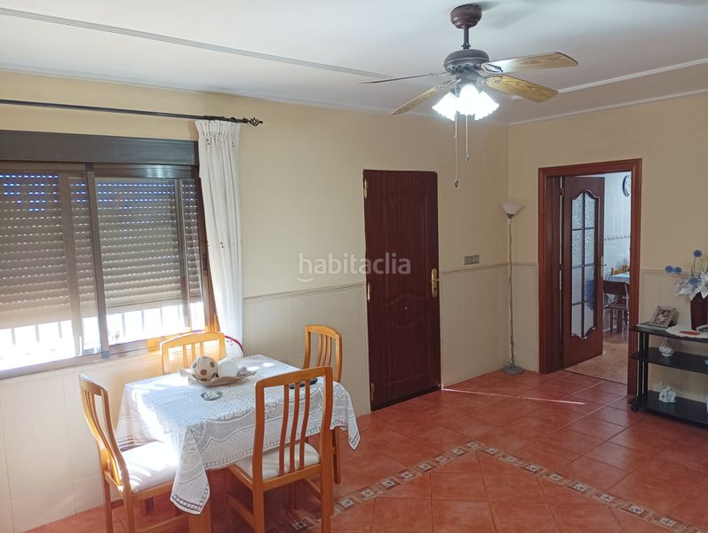 Foto 432dcac9-8f70-458e-81f9-a562db0b71e1. Masia amb xemeneia calefacció aparcament piscina a Albatera