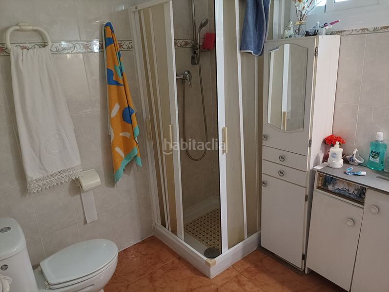 Foto 6d4f1877-9da6-4d18-a1da-45884aec54fb. Masia amb xemeneia calefacció aparcament piscina a Albatera