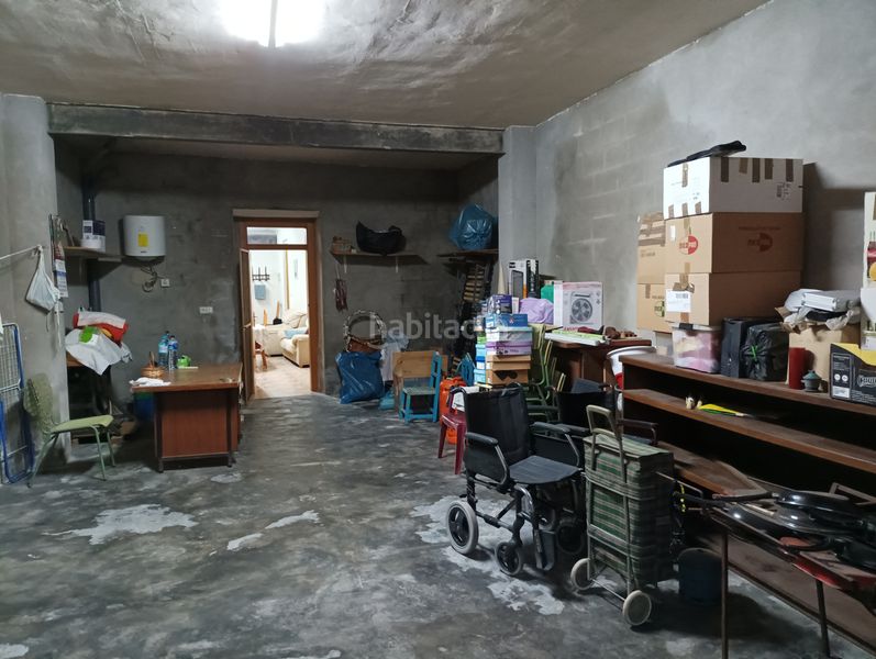 Foto 581c7f62-99b7-42bf-8fd2-beee87bfd3bf. Casa adossada amb aparcament a Catral