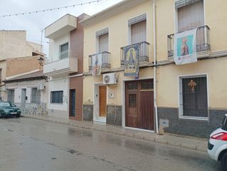Casa adossada a Catral. Vivienda adosada en catral
