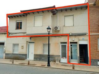 Maison jumelée à Avenida de la cruz 10