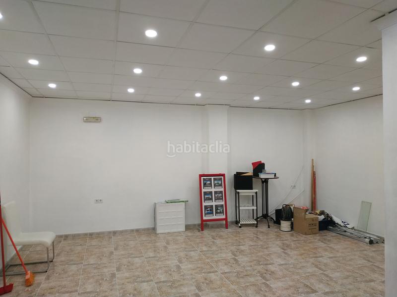 Foto b5824021-a8fb-4634-9ca2-cee993d83407. Affitto locale commerciale in Catral