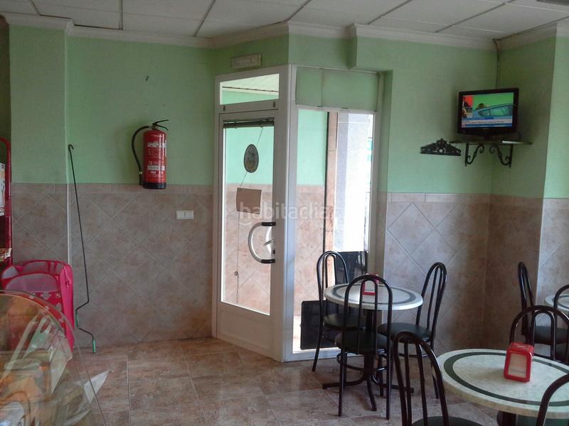 Foto c4e39f39-799c-44b5-84dd-9160aac2f16f. Location local commercial dans Catral