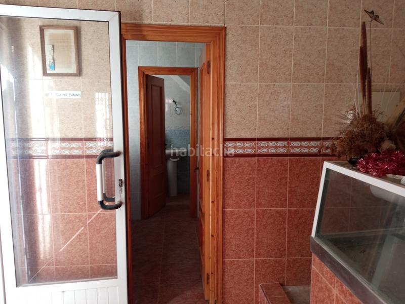 Foto f35b5e99-3254-4461-8491-ccb36c10b4b7. Local commercial dans Catral