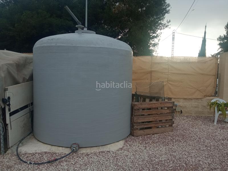 Foto 131e806f-7dc9-4290-936d-a5a6bfa2fa8d. Masia amb aparcament a Catral