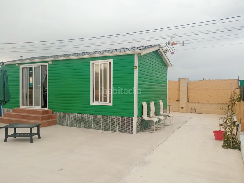 Foto c09c241d-d4f9-4584-a5a7-2fc571c2d8d5. Masia amb aparcament a Catral