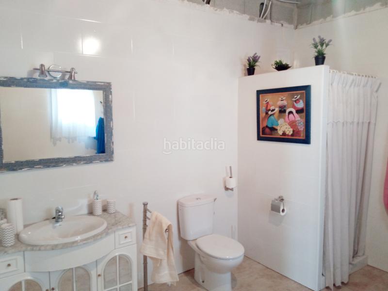Foto 2f936999-7d1e-4a4e-b5ea-59e149821ccc. Edificio in calle luis vives m 6 in Catral