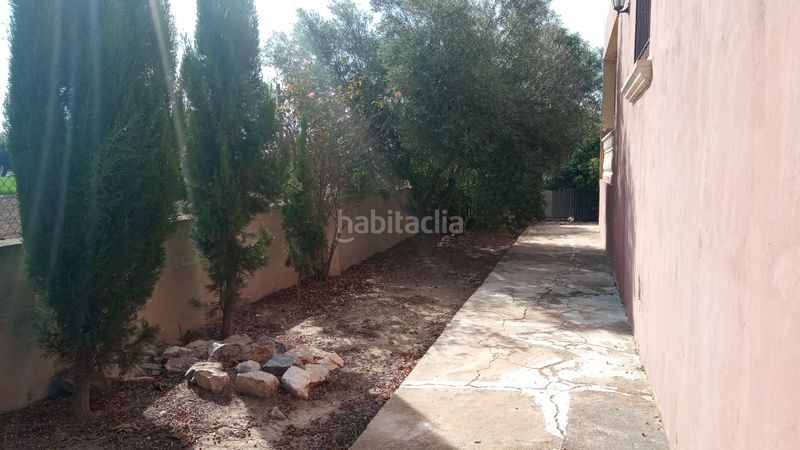 Foto 751e886e-db94-46a7-8130-f7e46043c58e. Xalet amb xemeneia calefacció aparcament a Catral