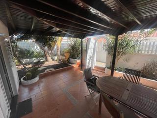 Casa a Calle inglaterra 18. Bungalow chalet a 5 minutos c c yumbo