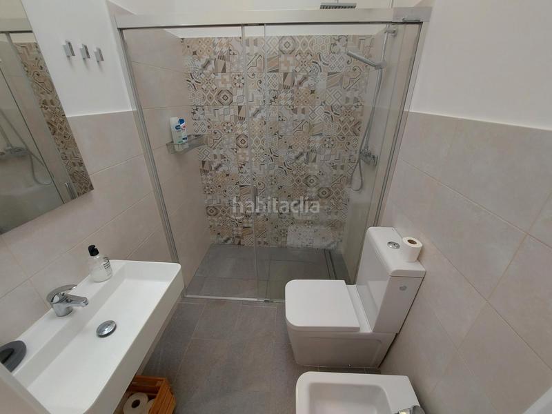 Foto 90d3c019-f420-43d4-9775-bc857e543bef. Alquiler casa adosada en calle barcelona 1 bungalow en centro de playa del ingles en San Bartolomé de Tirajana