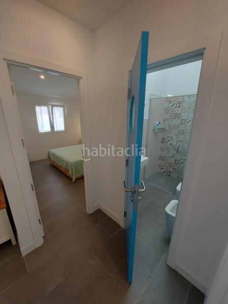 Foto dfbbe32c-9ad4-43e6-b183-ff2bbaf71687. Alquiler casa adosada en calle barcelona 1 bungalow en centro de playa del ingles en San Bartolomé de Tirajana