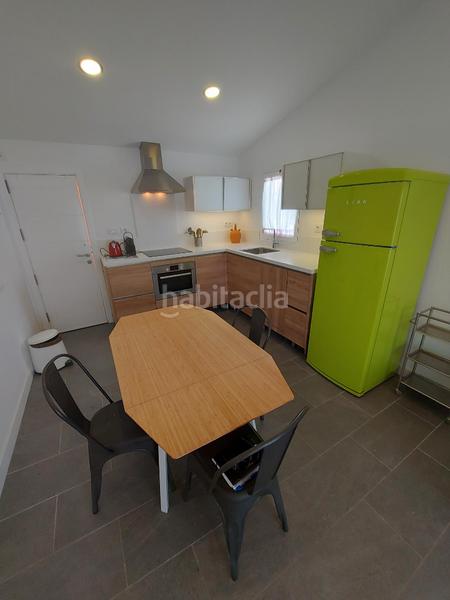 Foto fc54883f-f984-42d1-964f-701fc80b4751. Alquiler casa adosada en calle barcelona 1 bungalow en centro de playa del ingles en San Bartolomé de Tirajana