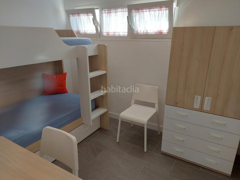 Foto f2abec48-3da4-43e7-88b7-0b65a1eee82b. Rent semi detached house in calle barcelona 1 in Playa del Inglés San Bartolomé de Tirajana