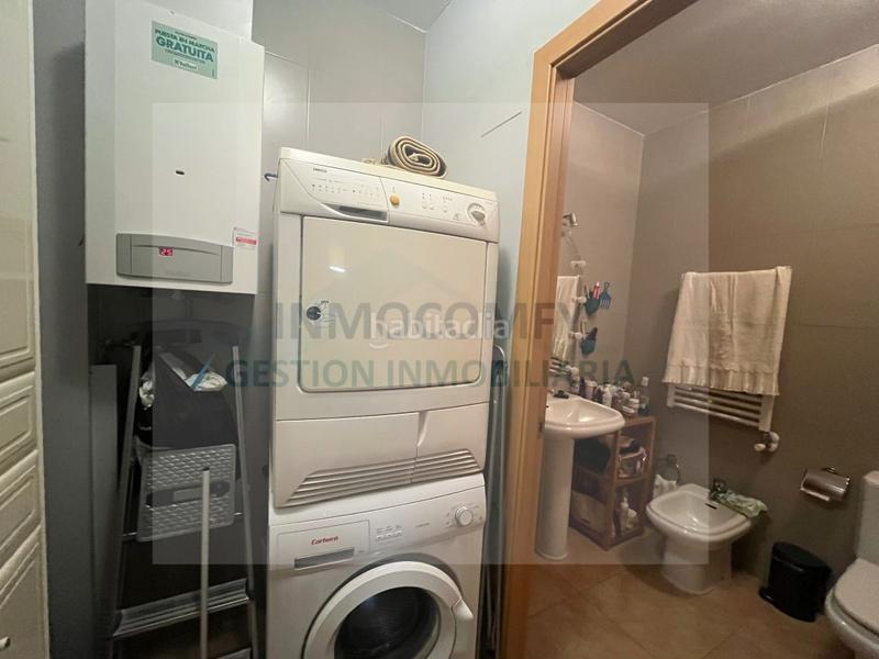 Foto 015a6ac0-dfc2-4038-970a-d92a7d0b7a49. Pis a calle ramon muntaner 10 a Bisbal d´Empordà (La)
