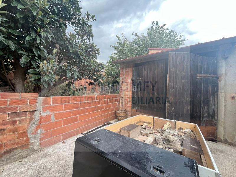 Foto 5e06d638-b006-4b1d-ba28-4acd55501d60. Casa in calle aigueta in Bisbal d´Empordà (La)