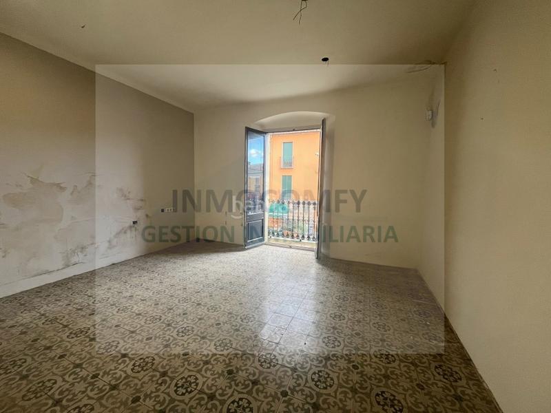 Foto ddf06cd9-c63e-42bb-a5d5-e9281dfbb89c. Casa in calle aigueta in Bisbal d´Empordà (La)