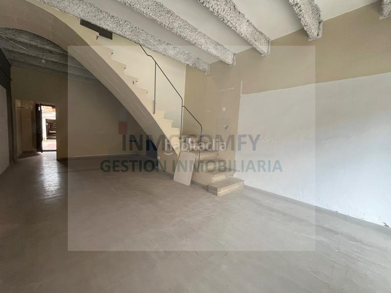 Foto f468d5c5-c7fe-4334-b7eb-b8f6abf37000. Casa in calle aigueta in Bisbal d´Empordà (La)