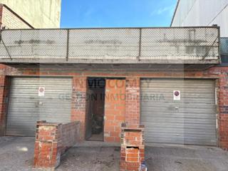 Edifici a Calle sicilia 52. Casa en la bisbal demporda