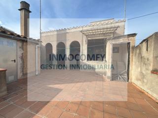 Maison  Plaza nova 6. Casa en la bisbal dempordà