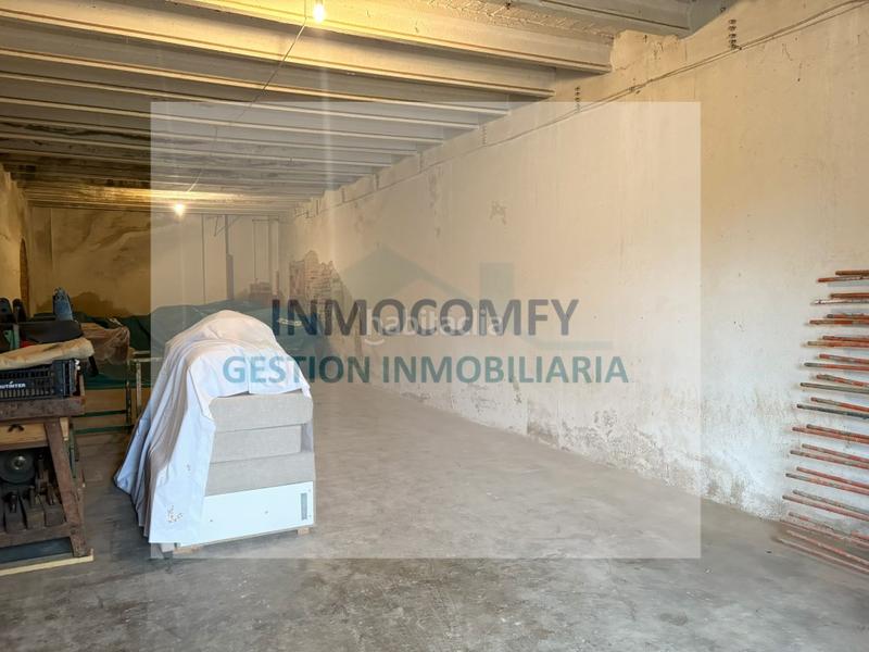 Foto ba464ecd-5431-4dce-90a7-c070fbc6f343. Lloguer local comercial a avenida president companys s/n a Bisbal d´Empordà (La)