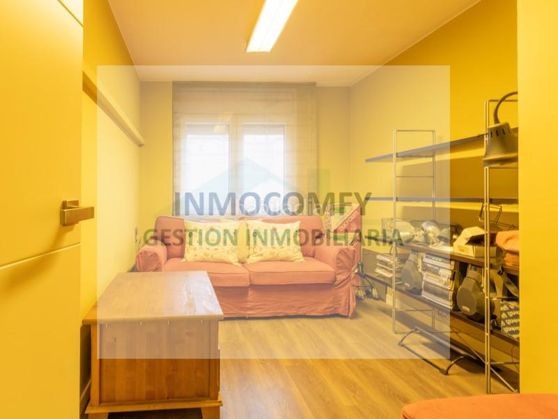 Foto 291a38f9-aa3e-44d5-a2a3-1f65bbe75bc3. Appartement dans calle emili grahit 55 dans Eixample Nord Girona