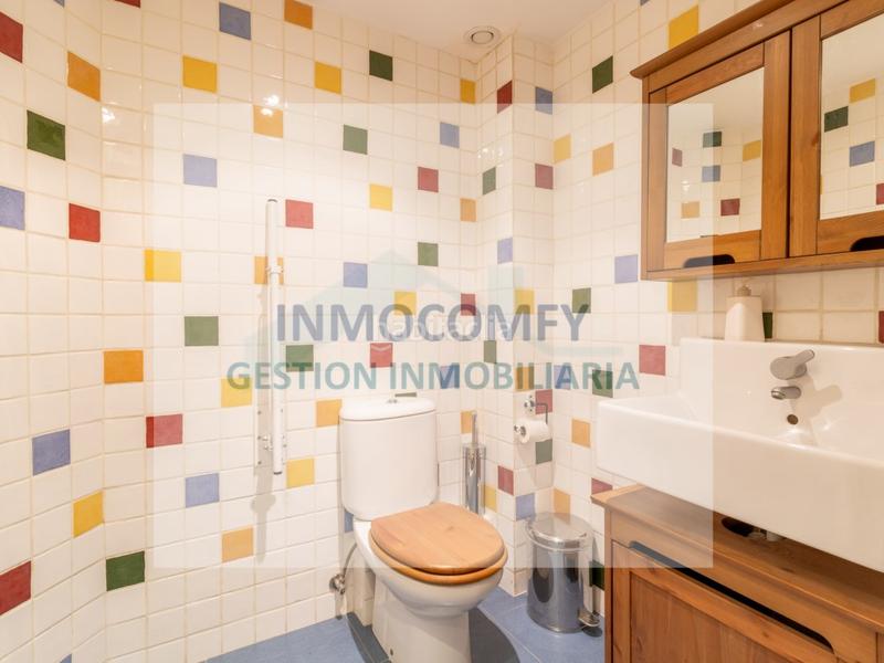 Foto 61adb308-8eba-445d-8f8a-7a80b009222e. Appartement dans calle emili grahit 55 dans Eixample Nord Girona