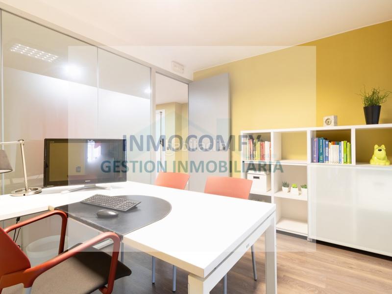 Foto 8a42acf6-eea3-4ddb-b133-e512340dc763. Appartement dans calle emili grahit 55 dans Eixample Nord Girona