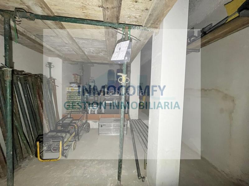 Foto 00a98ef6-915d-4c1e-8df3-e01794ded774. Business premise in carrer almogàvers 20 in Bisbal d´Empordà (La)