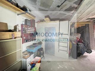 Local commercial à Carrer almogàvers 20. Local en venta en la bisbal dempordà