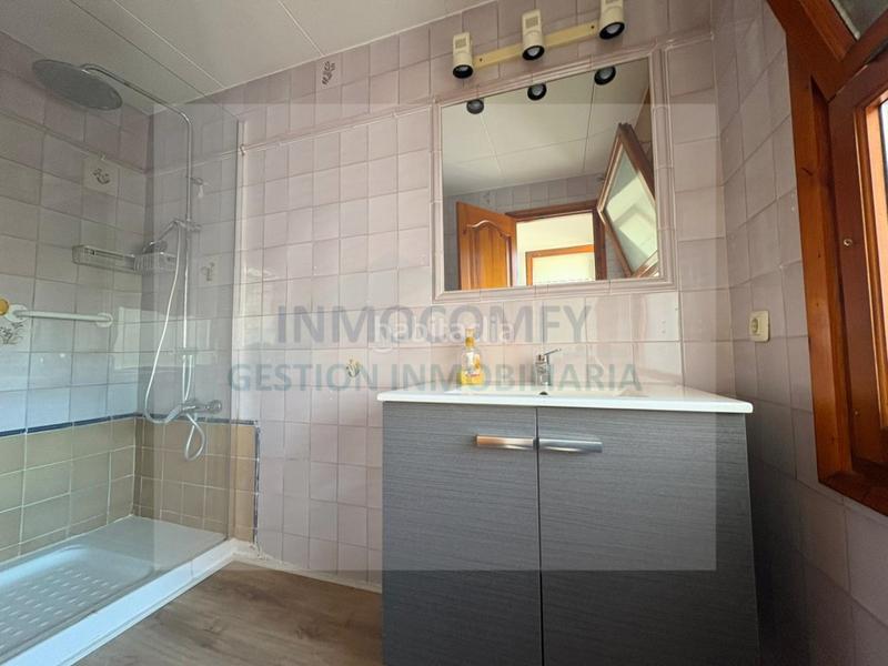 Foto 6aae1785-6fab-4d2a-bc2f-7d857585d8a4. Maison dans calle morro 29 dans Bisbal d´Empordà (La)