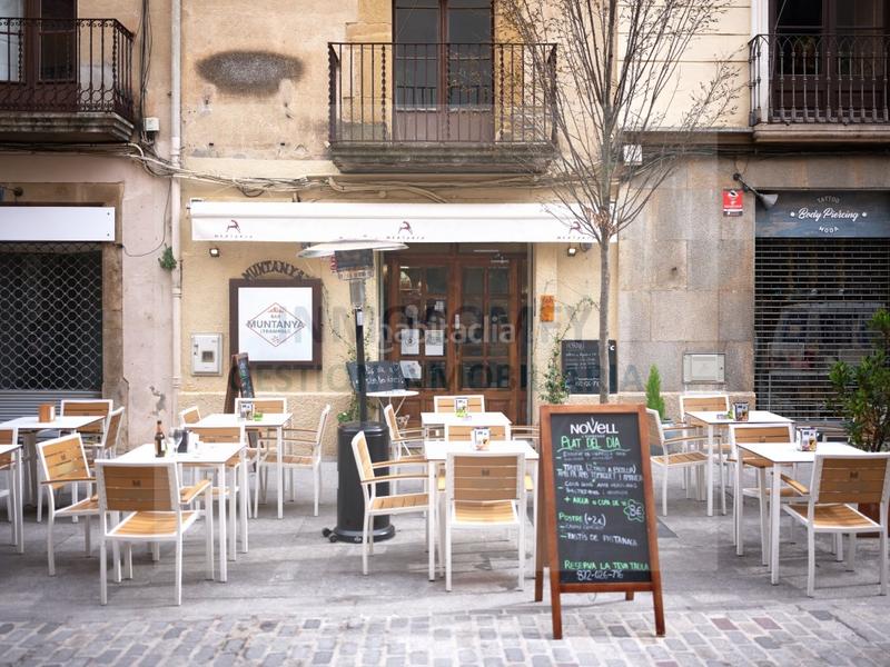 Foto 05603c2b-b29a-4fad-8bf2-7b66bc505031. Rent business premise in calle ample 17 in Bisbal d´Empordà (La)