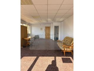 Business premise in Calle Josep M Folch I Torras 10