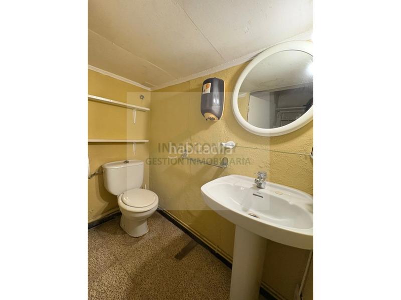 Foto afe8f2e7-8dc0-4a7b-8b61-96a708b6c328. Lloguer local comercial a calle germans sitjar 4 a Bisbal d´Empordà (La)